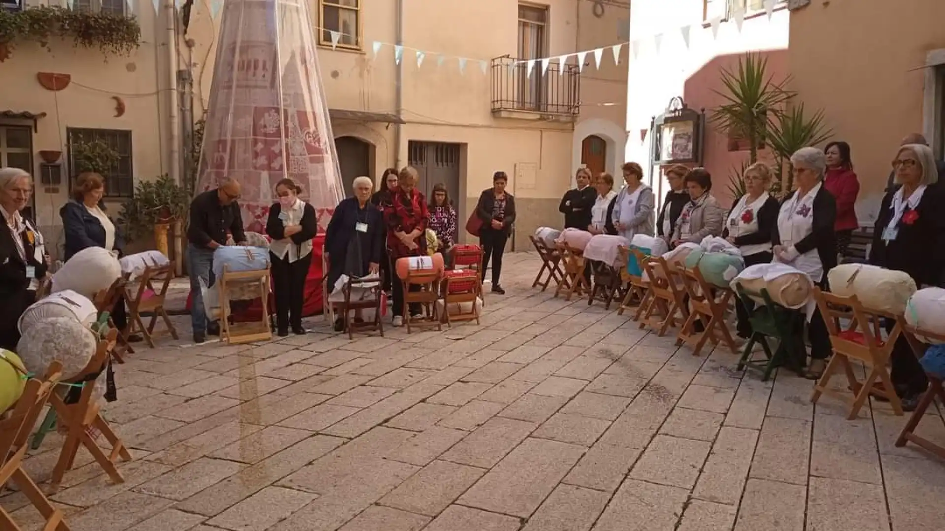 Isernia, il Borgo del merletto racconta la storia del corredo